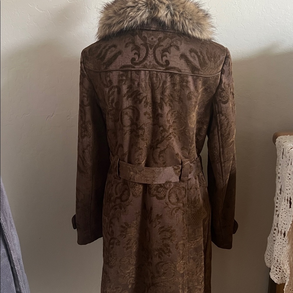 Giacca Chocolate Brown Coat with Faux Fur - Picture 3 of 6